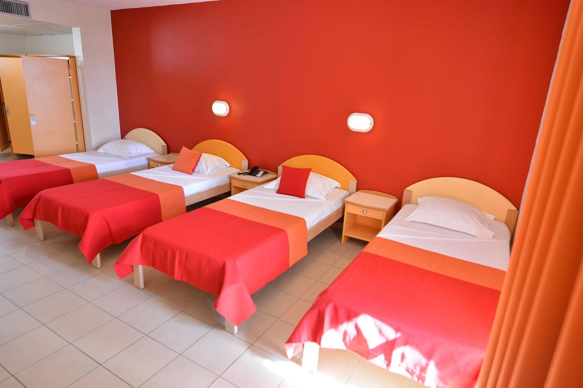 Centre International De Sejour Hostel Fort-de-France Exterior photo